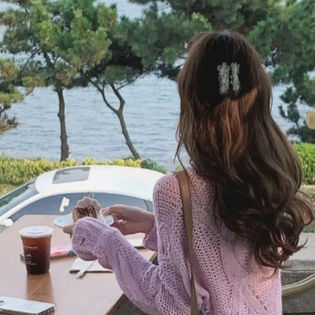 帕德玛瓦特封面