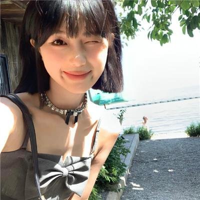 珍爱热线封面